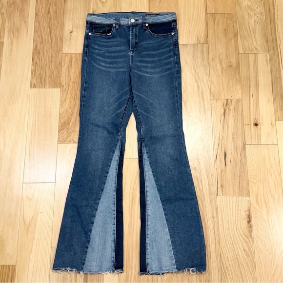 Blank NYC Denim - Blank NYC The Waverly High-Rise Flare Jeans Colorblock Denim